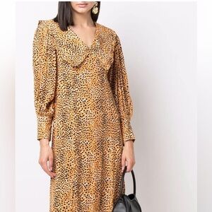 Ganni Leopard print oversized collar dress NWT size 36